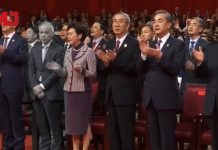 林郑丈夫拒绝歌唱祖国,星火同盟遭连锅端;中国融资平台被整并,言论自由进一步收紧