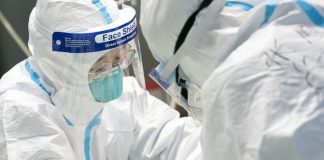 博讯现场报道:震惊!一个武汉医护人员披露致少有十万人已感染病毒