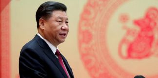 民调:八成网友认为,习近平对武汉疫情处理失当,已犯下了严重的渎职罪,应主动下台向国人谢罪。