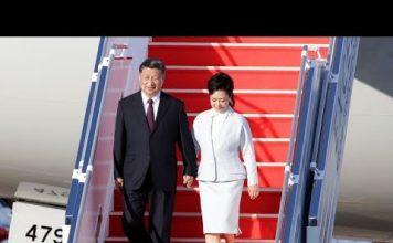 焦点对话:从“贵族气质”到“师娘赞美”,中国谄媚文化又流行?