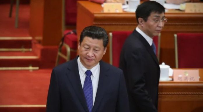 na1s0r:习神在上,谁不敬畏?习近平要人敬畏党,而党自然就是习。