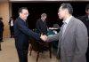 华尔街网报:李克强与钟南山握手意味深长;中国人终于喊出了口:习近平是懦夫!