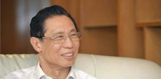 明镜新闻台:没有配合习近平,传钟南山被免;川普今晚宣布大方案