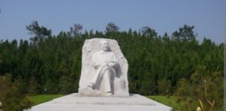 今天大新闻:习近平回陕西给父亲扫墓为何还要偷偷摸摸去?