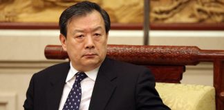 当代国际小丑:“基督公敌”夏宝龙