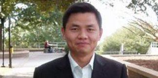 张雪忠:中国一切问题的根源就是缺乏民主