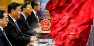 华尔街网报:中国学者终于喊出万岁:习近平是好皇帝!武汉敲锣女斥方方:拖我下水!官方首度证实:曾下令实验室销毁初期样本