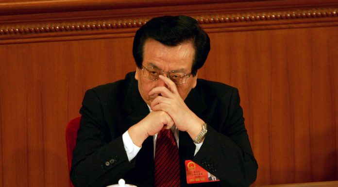 习无知:习近平为确保终身制,又开始为推倒曾庆红搞舆论造势