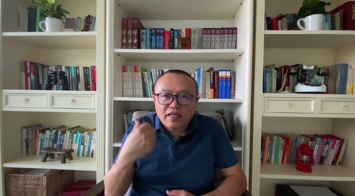 老灯爆料系列16:胡锡进呼吁采取“震撼弹级别的措施”,今年春节开始的救党救国大串联,邓朴方牵线居功至伟,曾王向胡温李道歉两派冰释前嫌,常委会栗战书赤膊上阵带头批习