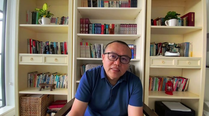 老灯爆料系列6:中共一直不让爆的大料:重庆市委副书记任学锋以生命谏言中央,他的遗书内容,国内官员对时局的反馈。《老灯开讲第46期》