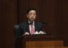 新高地:网络五毛在香港变种,李家超要在香港成立“应变反驳队”