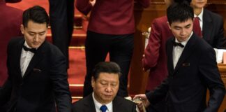 习近平瞎折腾把中国拖入“晚共”后期