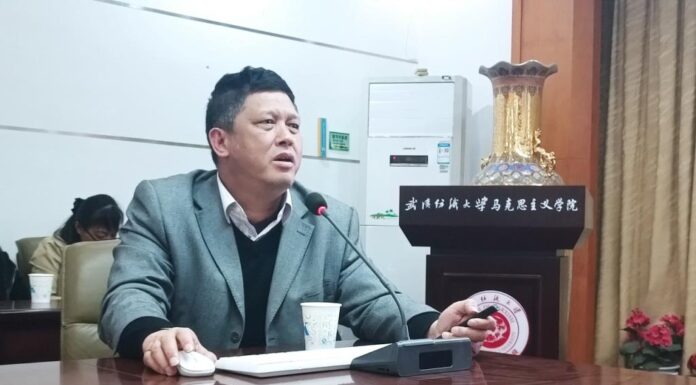 大学教授把如何吹捧习近平当课题研究获重视