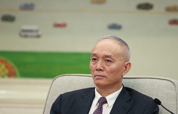 习近平遭蔡奇反噬的风险剧增